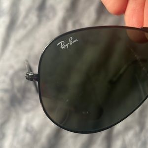 Aviator Ray Ban sunglasses